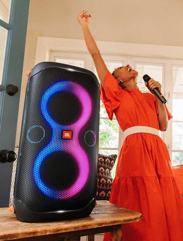JBL PartyBox 110 – Loa karaoke di động của năm, ca hát, tiệc tùng mọi nơi với công suất 160W! ảnh 3
