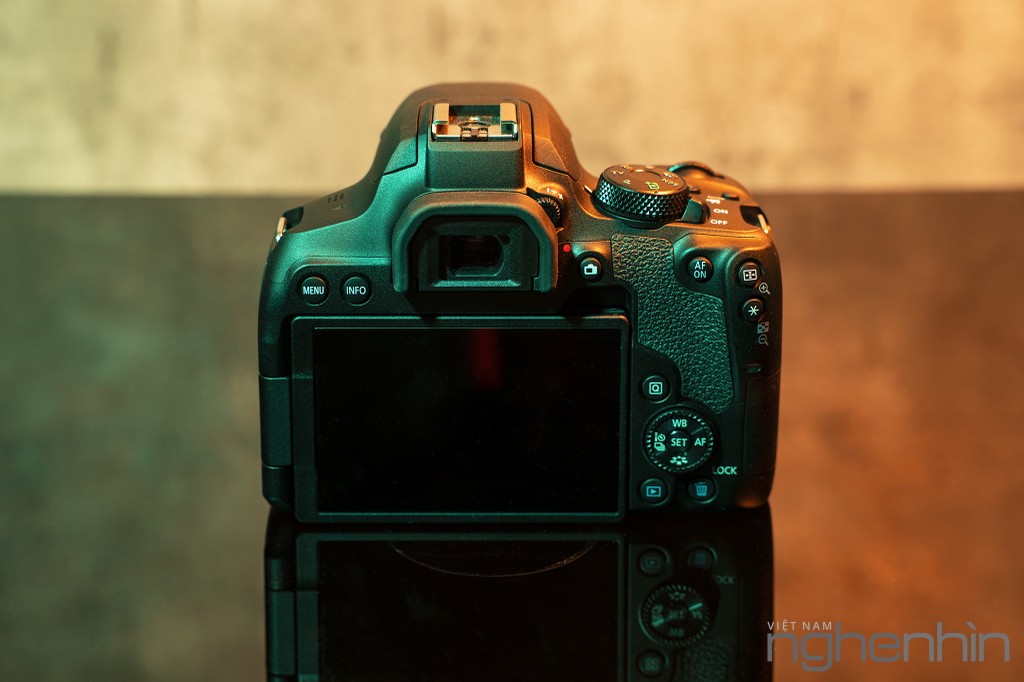 Trải nghiệm & Đánh giá Canon EOS 850D - DSLR “nhập môn” xứng đáng cho người yêu nhiếp ảnh ảnh 4