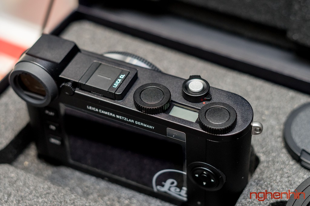 Mở hộp máy ảnh Leica CL: sự hòa trộn giữa cổ điển và hiện đại ảnh 6