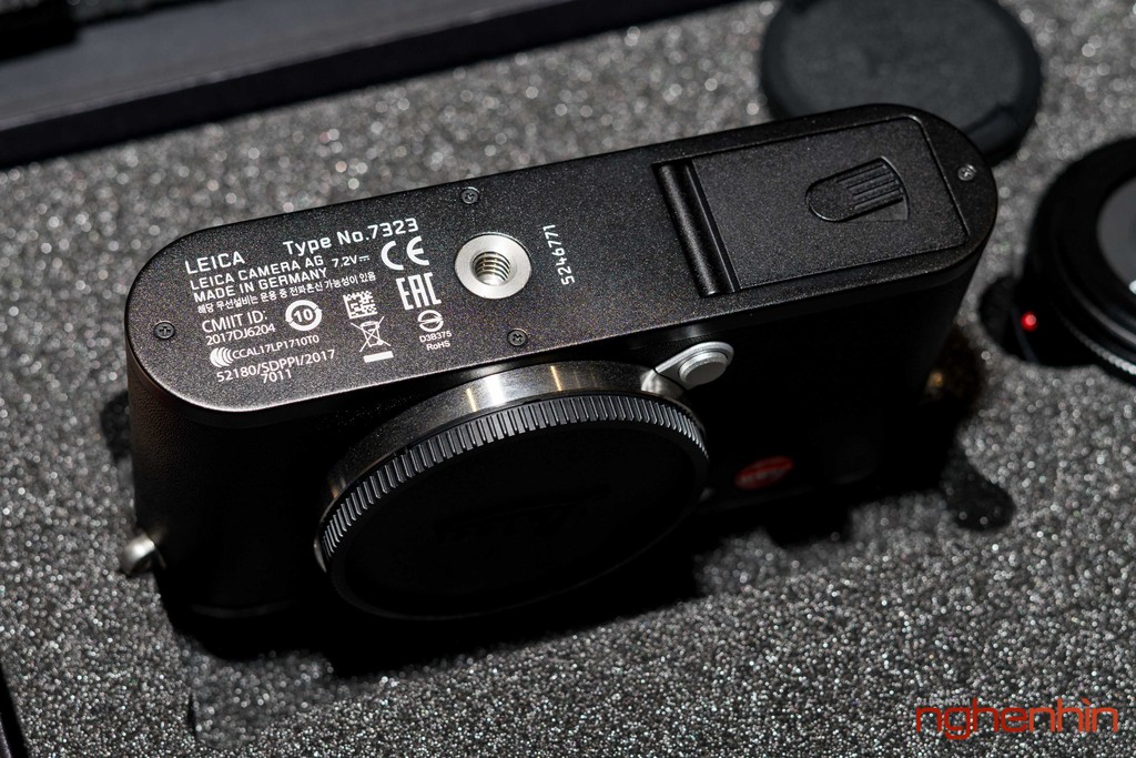Mở hộp máy ảnh Leica CL: sự hòa trộn giữa cổ điển và hiện đại ảnh 5