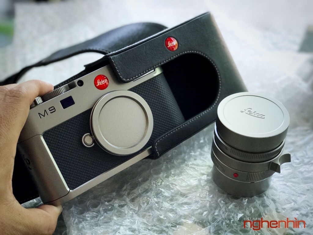Cận cảnh Leica M9 Titanium bất ngờ xuất hiện tại Sài Gòn ảnh 4