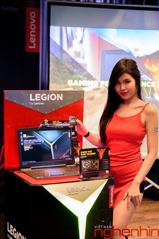 Lenovo-ra-mat-lap-top-choi-game-Legion