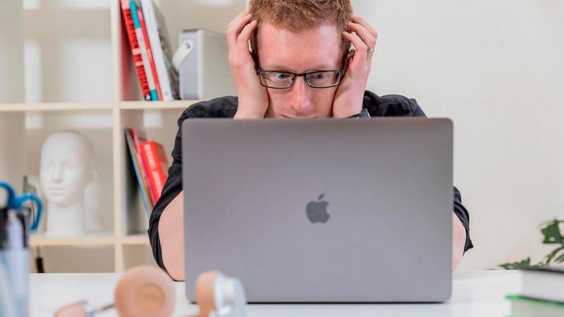 Nhiều MacBook Pro đời cũ lên macOS Big Sur biến thành 'cục gạch' ảnh 1