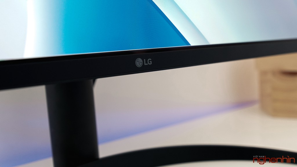 Đánh giá LG UltraFine 27EP950: Màn hình OLED cho người dùng chuyên nghiệp ảnh 13