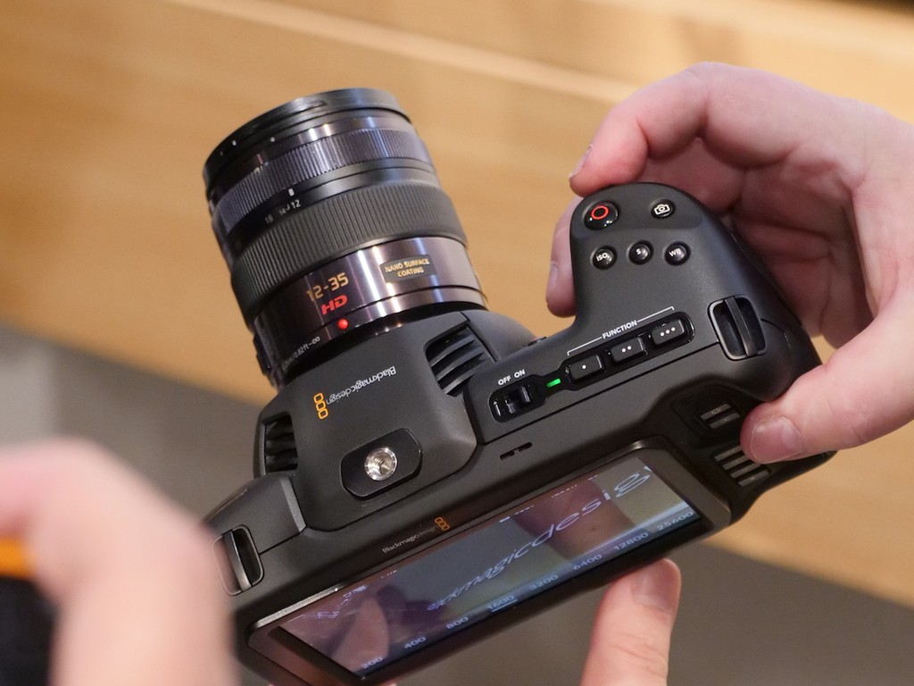 Black Magic Pocket Cinema - Máy quay siêu nhỏ với khả năng quay 4K raw ảnh 4