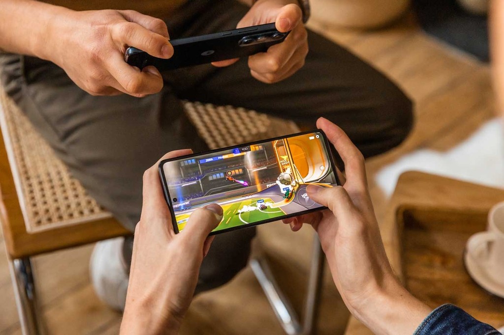 Motorola Edge 30 ra mắt: smartphone 5G mỏng nhất thế giới ảnh 5