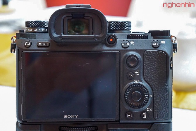 Cận cảnh Sony A9 sắp lên kệ Việt giá 110 triệu ảnh 6