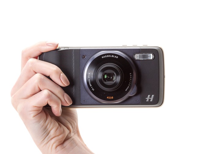 Hasselblad True Zoom - phụ kiện giá 300 đô-la cho Moto Z ảnh 1