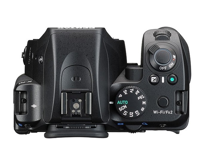 Ricoh giới thiệu máy ảnh DSLR Pentax K-70 giá 650USD ảnh 2