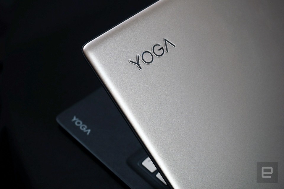 Bộ ảnh Lenovo Yoga 900s - laptop lai tablet mỏng nhất thế giới ảnh 10