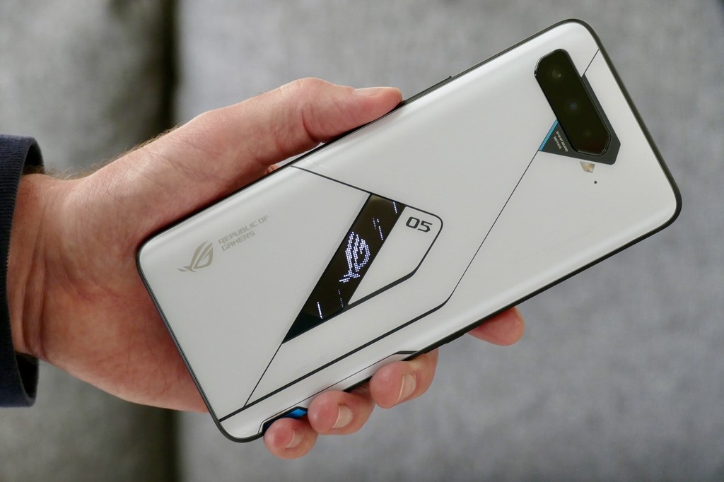 ASUS ROG Phone 6 có thể cải tiến thêm gì? ảnh 4