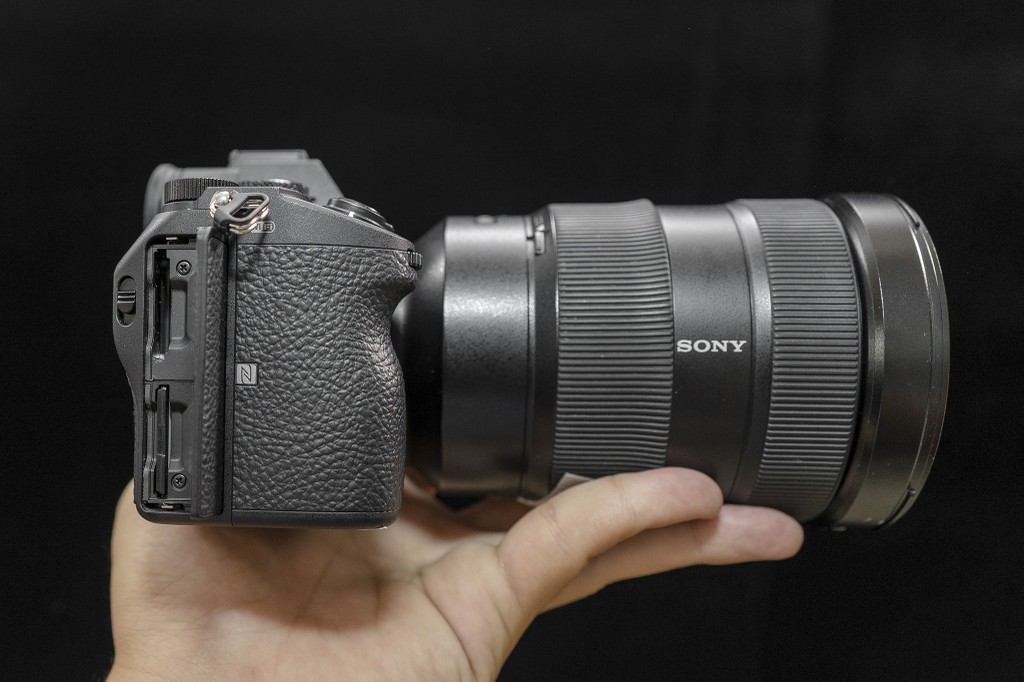 Trên tay máy ảnh Sony A7 III: hàng loạt nâng cấp, giá 49 triệu cho body ảnh 4