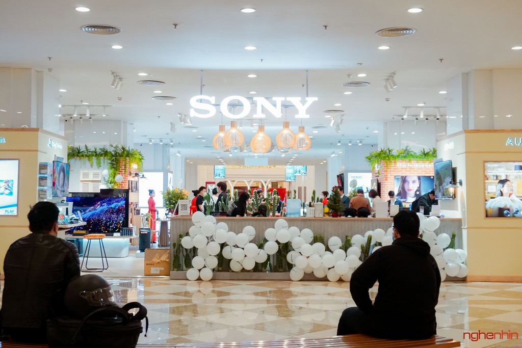 Ghé Sony Center tại Hà Nội: dùng thử Sony A7 IV, tai nghe WF-1000XM4 và nhiều sản phẩm nữa ảnh 2