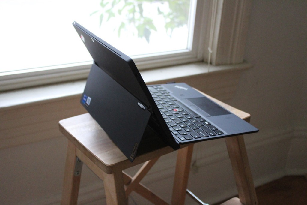 Lenovo trở lại cuộc đua máy tính bảng với ThinkPad X12, giá 1,149 USD ảnh 7