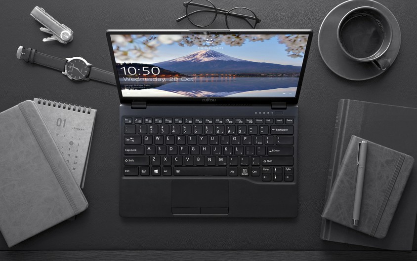 Fujitsu nâng cấp laptop siêu mỏng nhẹ UH-x giá từ 31 triệu ảnh 3