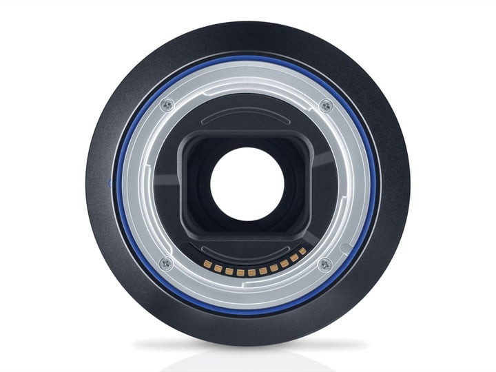 Zeiss công bố ống kính Batis 40mm dành cho hệ máy Sony E-mount ảnh 4