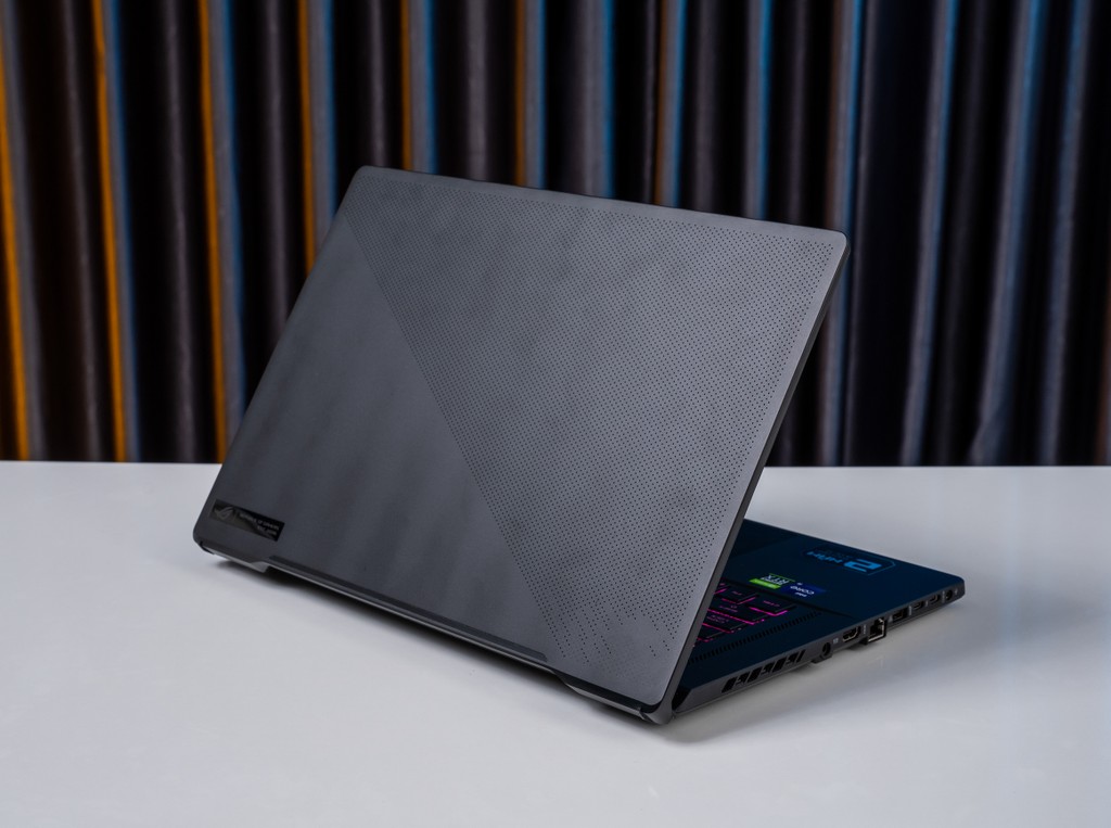 Trên tay laptop gaming ROG Zephyrus M16: ngoại hình chất, cấu hình khủng, giá 72 triệu ảnh 3
