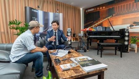 Gặp gỡ tổng giám đốc Yamaha Việt Nam, ông Makoto Tani tại AV Show 2018