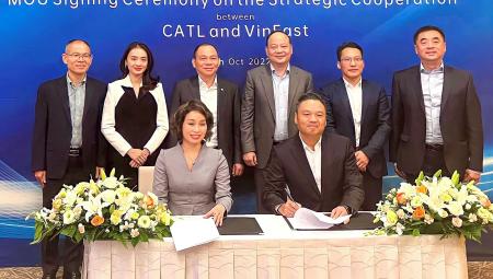 CATL và VinFast hợp tác chiến lược toàn cầu, thúc đẩy di chuyển điện hoá
