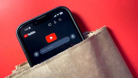 YouTube đang thử nghiệm tính năng tóm tắt cuộc trò chuyện trực tiếp, mã QR kênh và hiệu ứng cho video ngắn