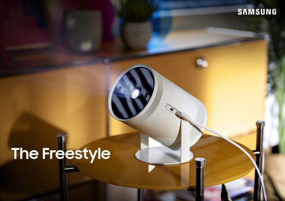 [CES 2022] Samsung ra mắt The Freestyle: Máy chiếu 100 inch bỏ túi
