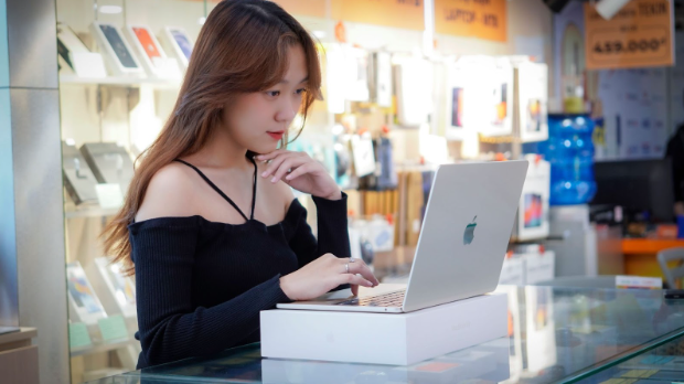 MacBook Pro M1 sắp bị khai tử tại Việt Nam ảnh 1