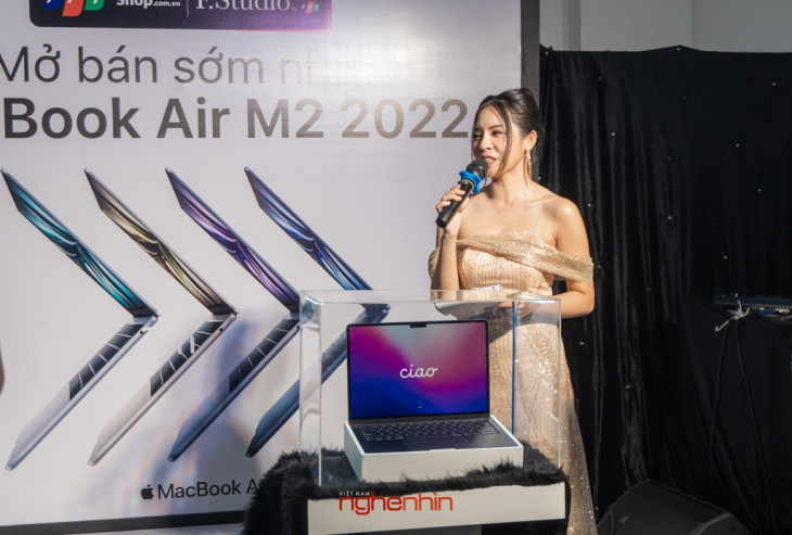 FPT Shop mở bán sớm MacBook Air M2 tại Việt Nam cùng quà tặng hấp dẫn ảnh 6