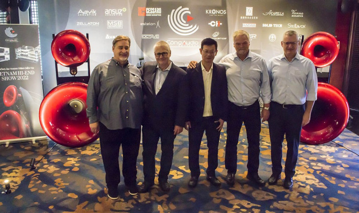 Dàn âm thanh 35 tỷ đồng của Công Audio tại Vietnam Hi-End Show 2022, bộ dây Ansuz có giá hơn 14 tỷ đồng ảnh 2
