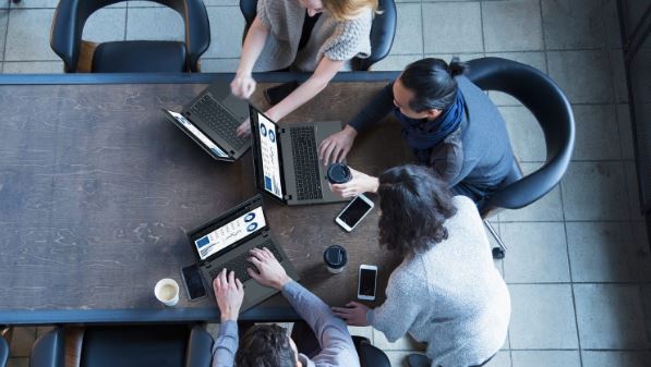 Acer ra mắt dòng laptop TravelMate dành cho doanh nhân