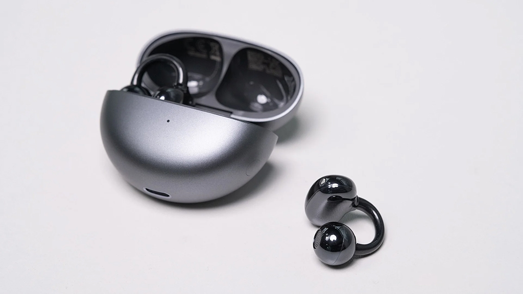 Huawei ra mắt tai nghe FreeClip với thiết kế thời thượng, pin 32