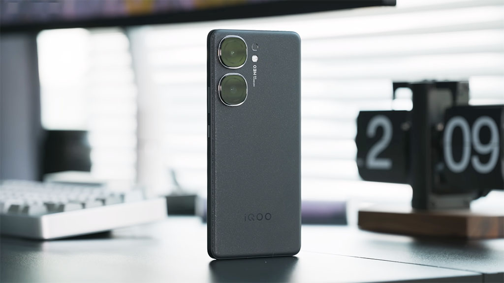 iqoo-neo9-pro-review-19.jpg (66 KB)